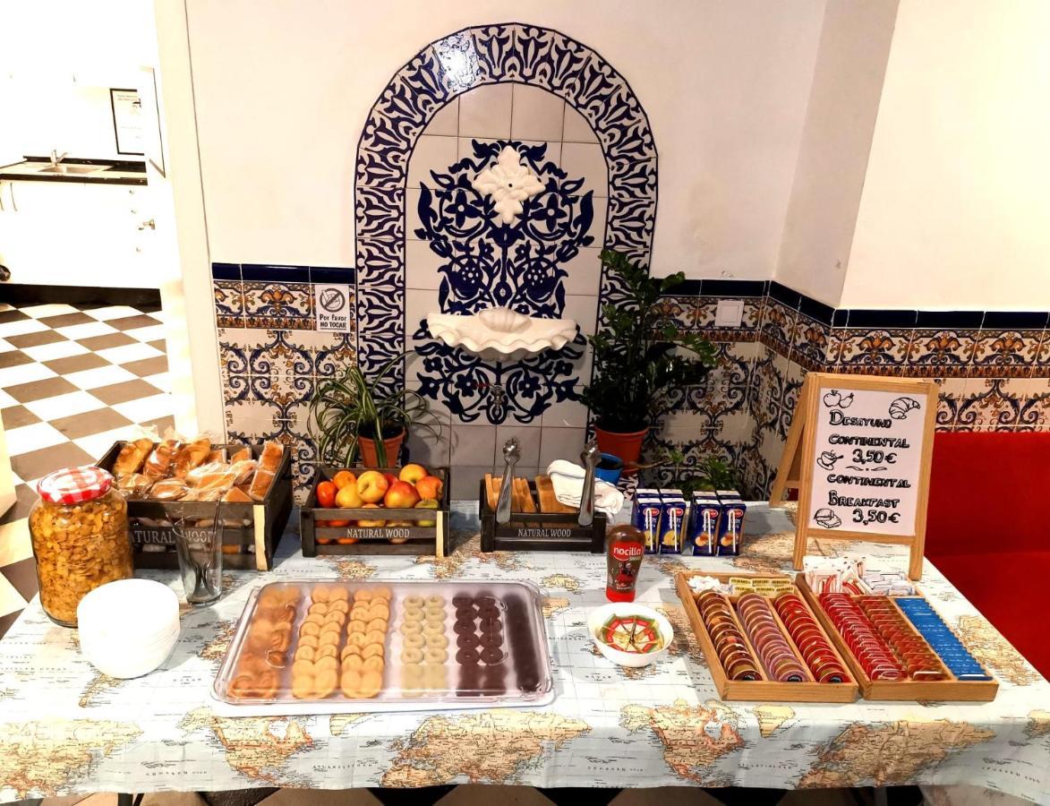A2c (adults Only) Seville