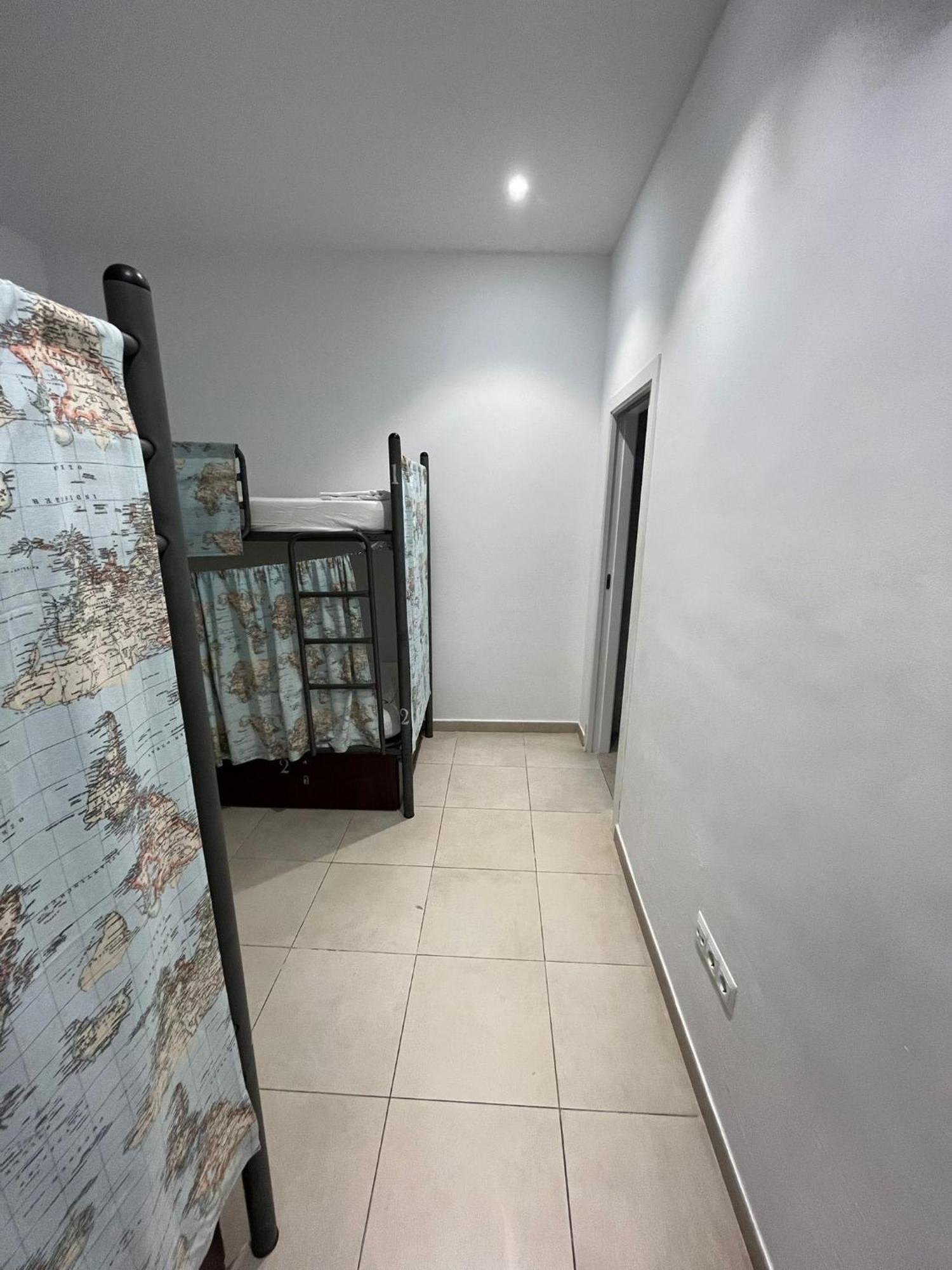 Hostel A2c (adults Only) *