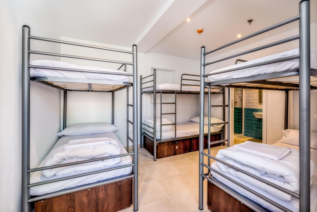 A2c (adults Only) Hostel